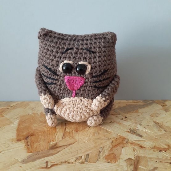 Kahverengi Minik Kedi Amigurumi Oyuncak