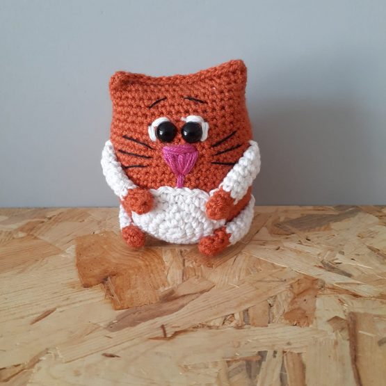 Tarçın Minik Kedi Amigurumi Oyuncak