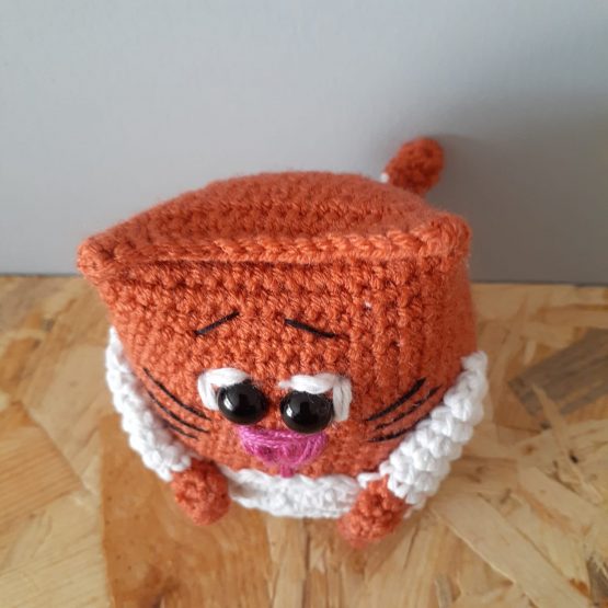 Tarçın Minik Kedi Amigurumi Oyuncak - Görsel 3