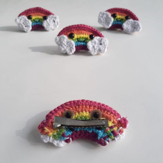 Gözlü Gökkuşağı Toka Amigurumi - Görsel 4