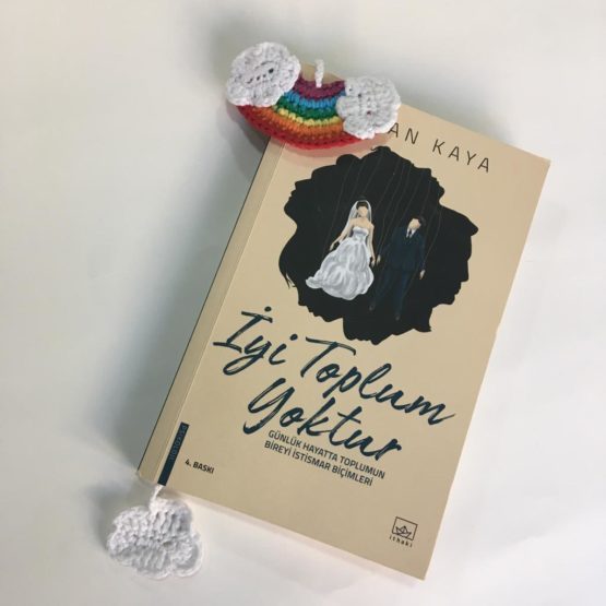 Gökkuşağı Örgü Kitap Ayracı - Görsel 4