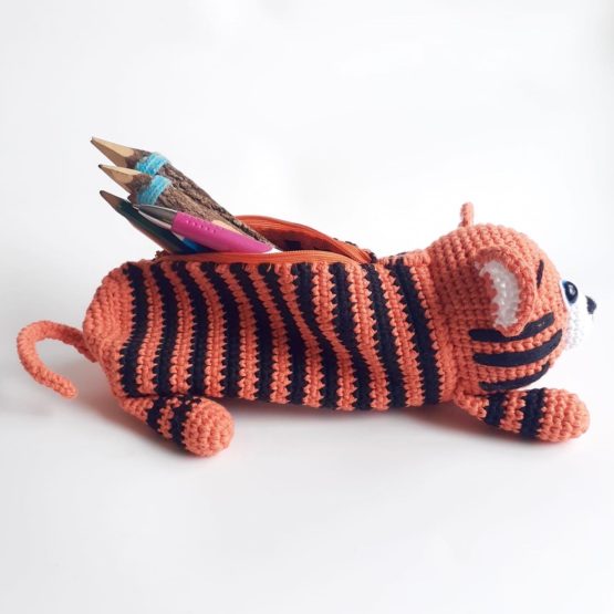 Kaplan Amigurumi Kalem Kutusu - Görsel 3